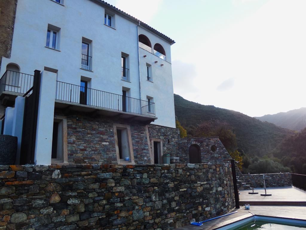 Saint Christophe Omessa Bagian luar foto